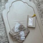 جديد اللون البيج